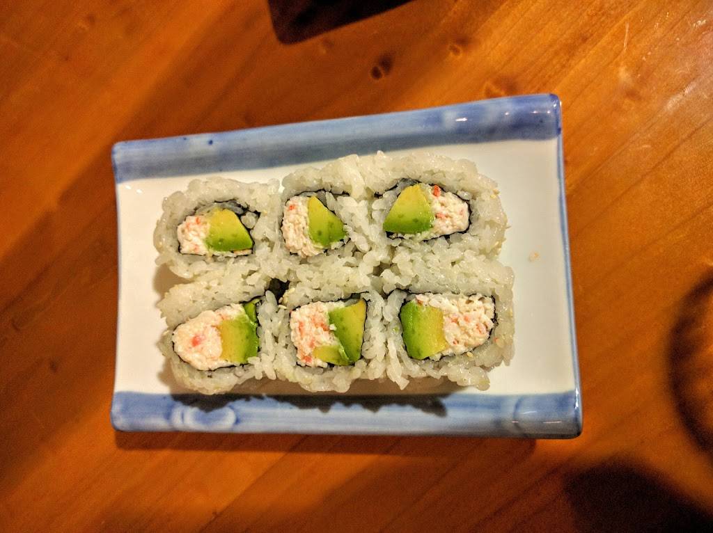 Hanami Sushi | restaurant | 1295 E Dunne Ave # 190, Morgan Hill, CA 95037, USA | 4087786288 OR +1 408-778-6288