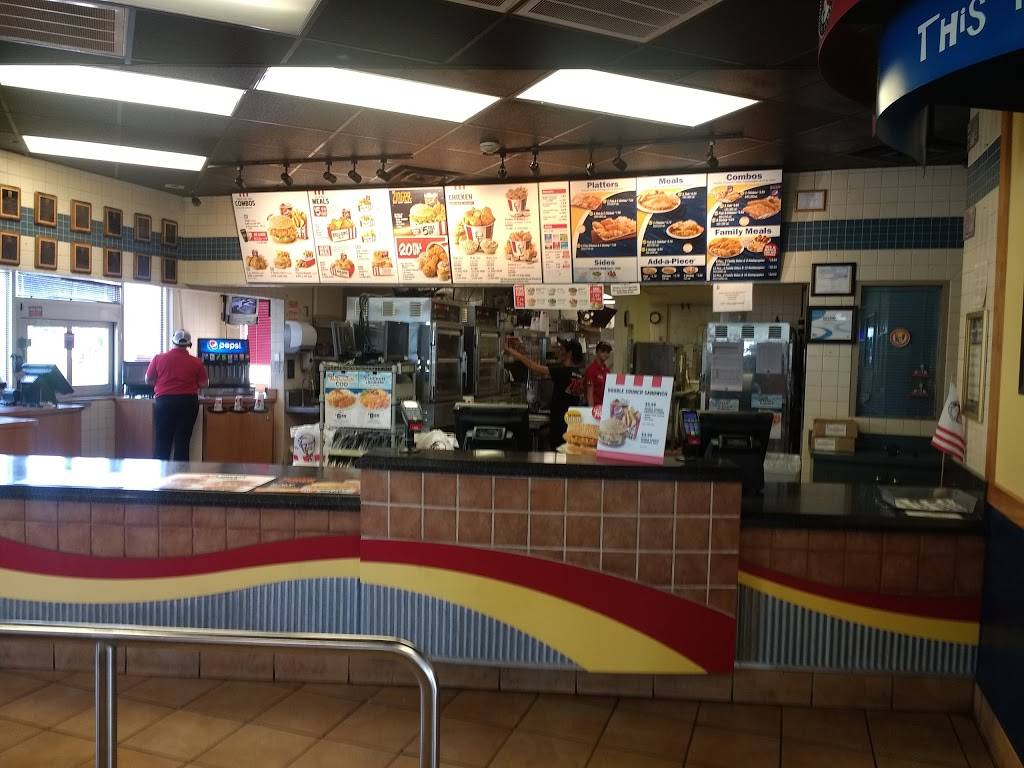 KFC | restaurant | 2650 S Queen St, York, PA 17402, USA | 7177419528 OR +1 717-741-9528