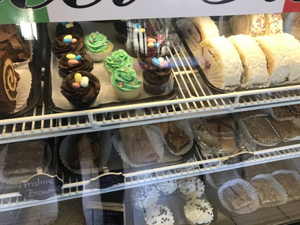 Mangiamo | restaurant | 1958 Smith St, North Providence, RI 02911, USA | 4013495028 OR +1 401-349-5028