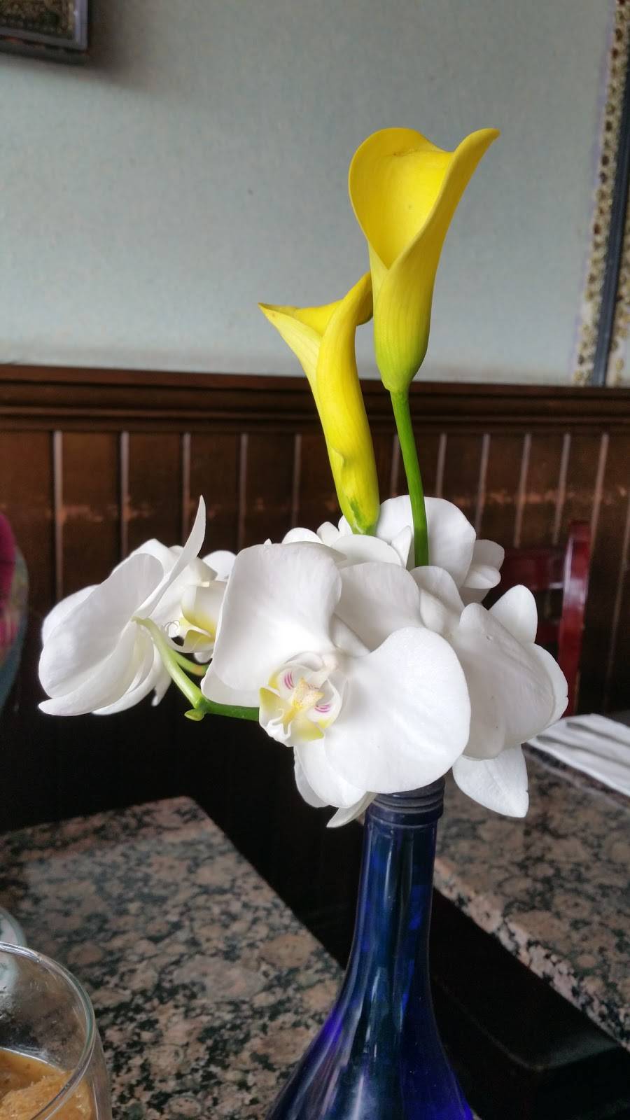 Manoras Thai Cuisine | restaurant | 1600 Folsom St, San Francisco, CA 94103, USA | 4158616224 OR +1 415-861-6224