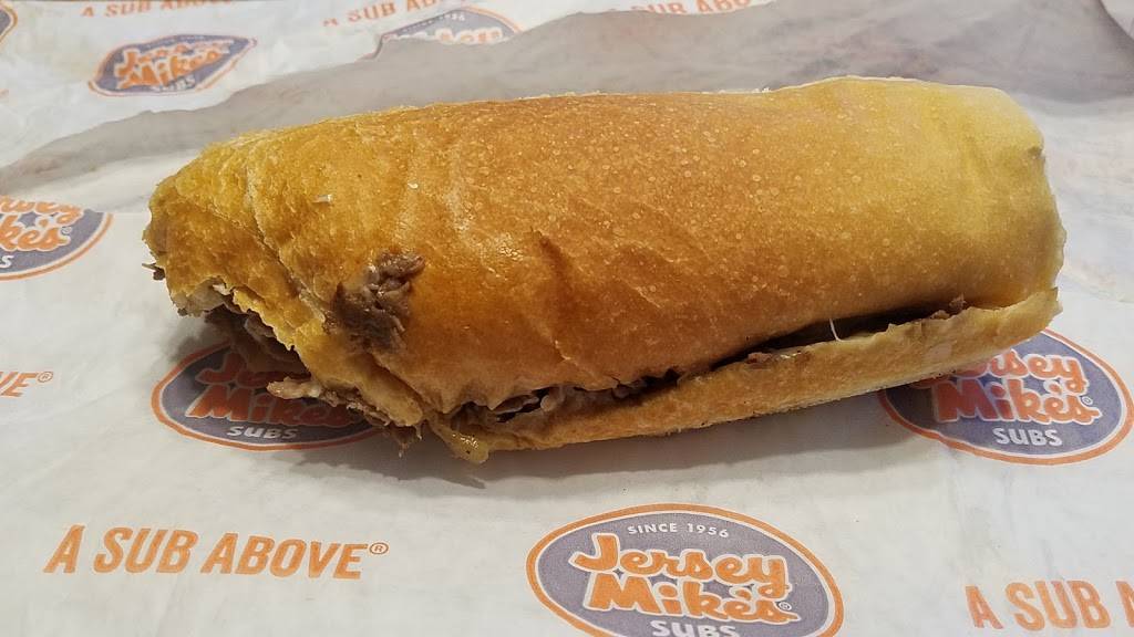Jersey Mikes Subs | meal takeaway | 2070 IL-50 Suite 600, Bourbonnais, IL 60914, USA | 8155237103 OR +1 815-523-7103