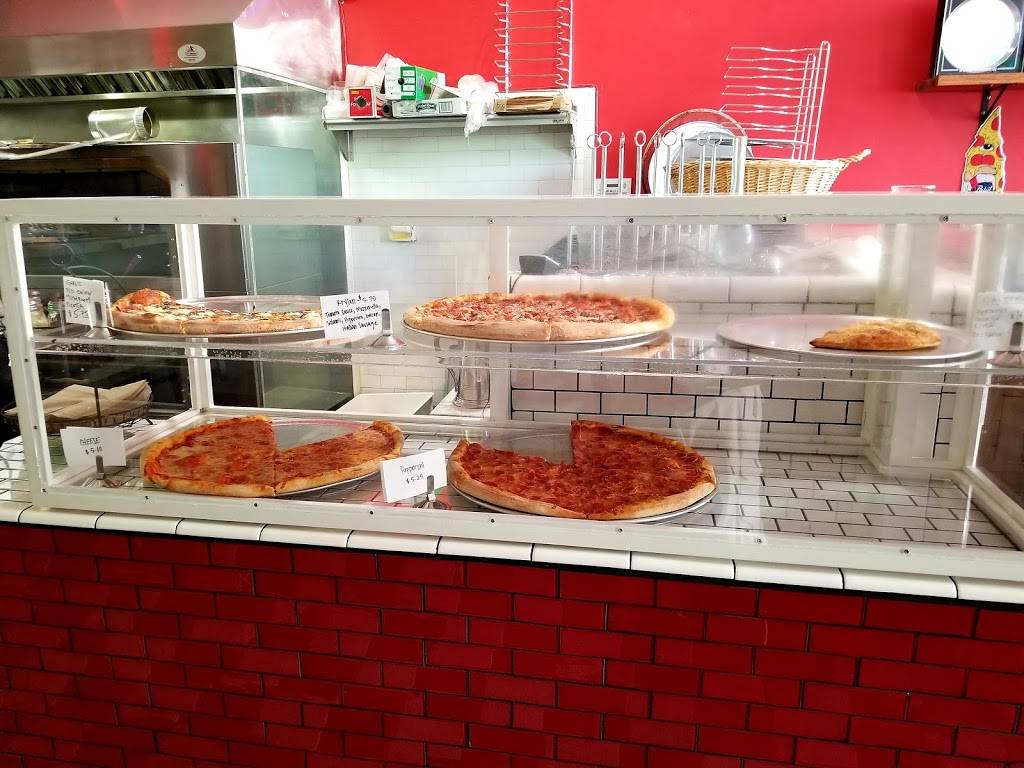 Graffiti Pizza | restaurant | 719 Washington St, Oakland, CA 94607, USA | 5102509303 OR +1 510-250-9303