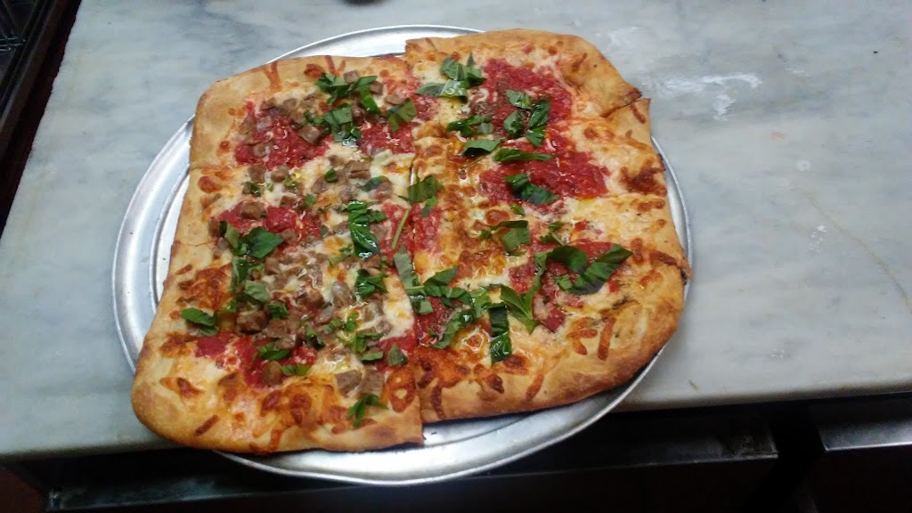 The Old Neshaminy Inn | restaurant | 1558 W Maple Ave, Langhorne, PA 19047, USA | 2675682740 OR +1 267-568-2740