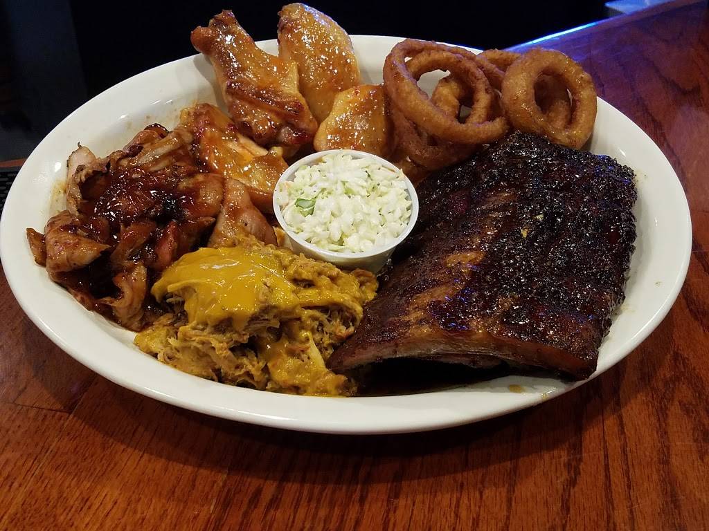 Kingsman Que and Brew | restaurant | 924 E Main St, Lexington, SC 29072, USA | 8039570863 OR +1 803-957-0863