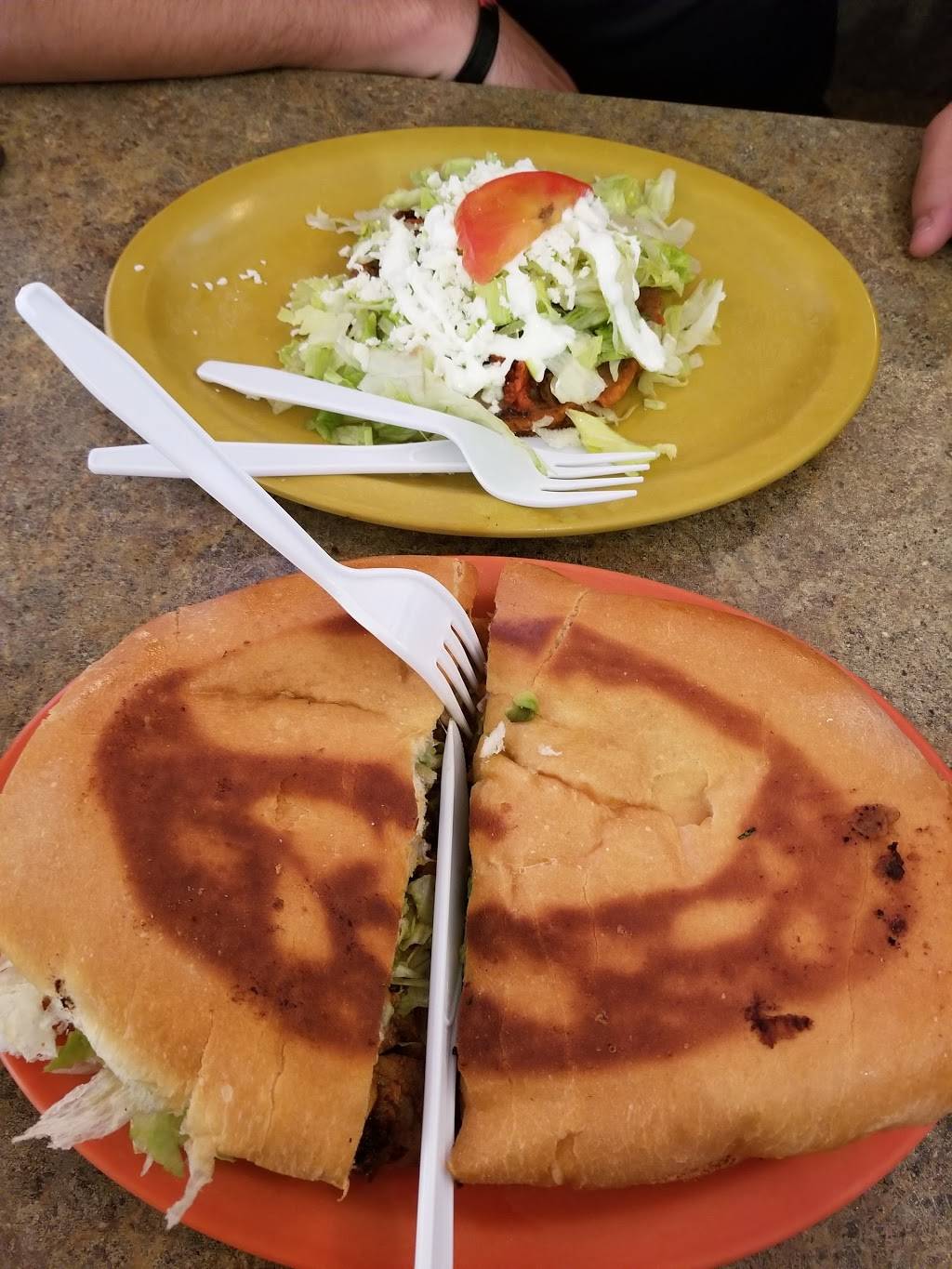 Tortas El Chavo | restaurant | 3301 N Belt Line Rd, Irving, TX 75062, USA | 4693590857 OR +1 469-359-0857