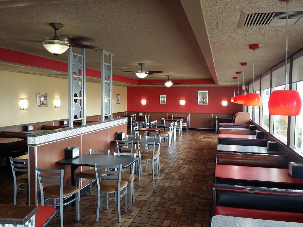 Carls Jr. | restaurant | 150 S Rainbow Blvd, Las Vegas, NV 89145, USA | 7023632944 OR +1 702-363-2944