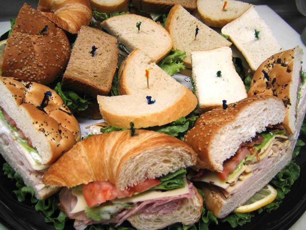 Metro Deli & Grill | restaurant | 2075 W Big Beaver Rd #106, Troy, MI 48084, USA | 2486494002 OR +1 248-649-4002