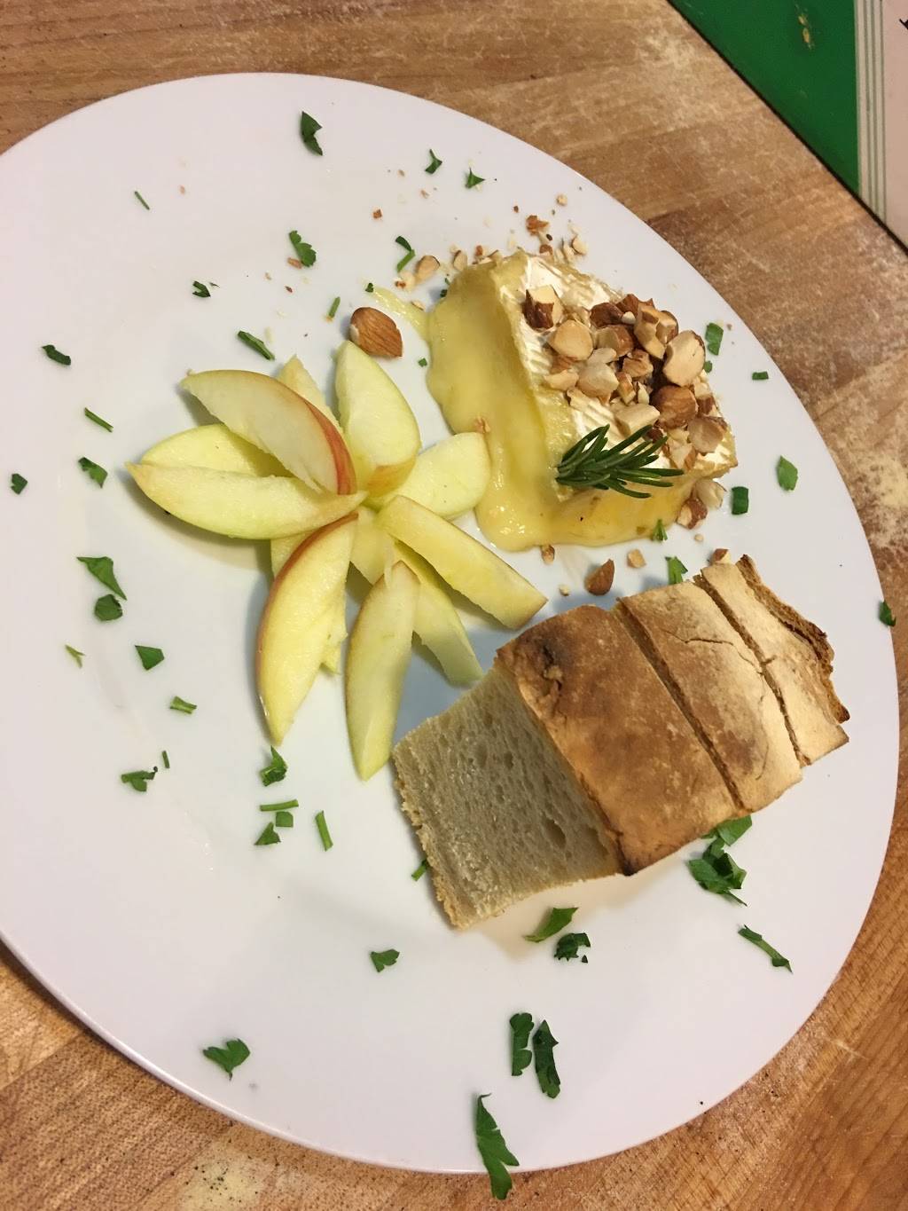 Farm Star Pizza | restaurant | 2359 Esplanade, Chico, CA 95926, USA | 5303432056 OR +1 530-343-2056