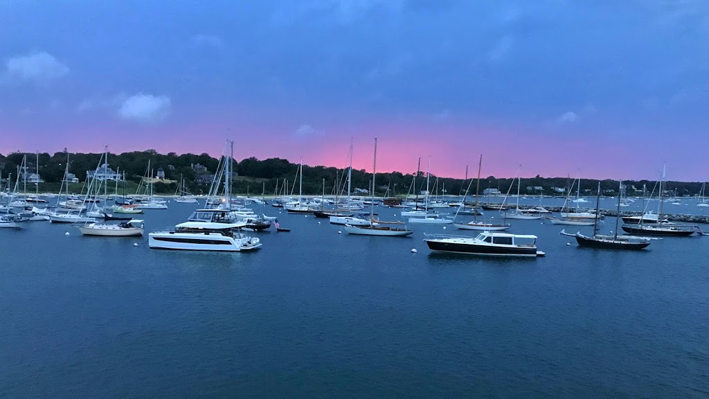 Vineyard Haven Yacht Club | meal takeaway | 45 Owen Little Way, Vineyard Haven, MA 02568, USA | 5086933080 OR +1 508-693-3080