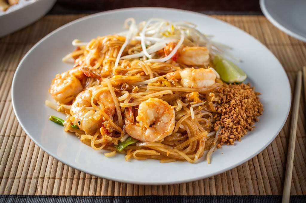 Hello Sushi | restaurant | 1553 W Devon Ave, Chicago, IL 60660, USA | 7739426734 OR +1 773-942-6734