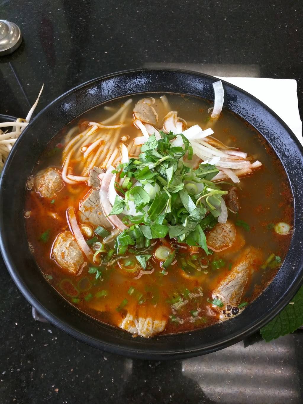 BMC PHO | restaurant | 1104 S Hacienda Blvd, Hacienda Heights, CA 91745, USA | 6263303765 OR +1 626-330-3765