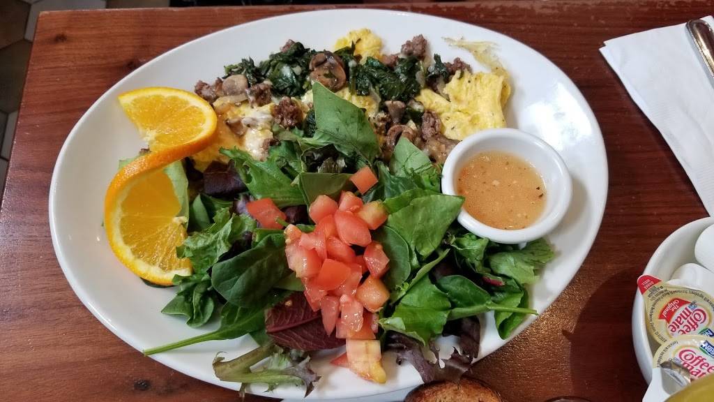 Breakfast At Tiffanys | restaurant | 2499 San Bruno Ave, San Francisco, CA 94134, USA | 4154688805 OR +1 415-468-8805