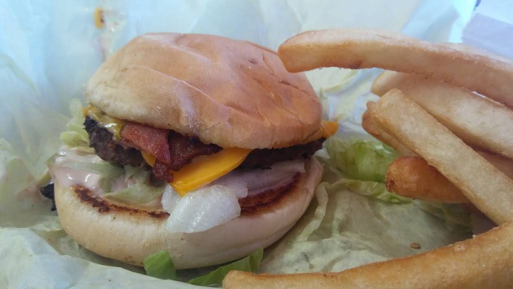 Elkins Frosty | restaurant | 415 D St, Wheatland, CA 95692, USA | 5306332813 OR +1 530-633-2813