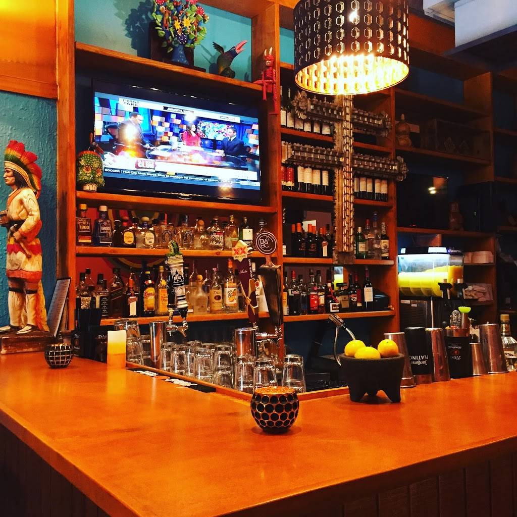 Guajillo | restaurant | 1727 Wilson Blvd, Arlington, VA 22209, USA | 7038070840 OR +1 703-807-0840