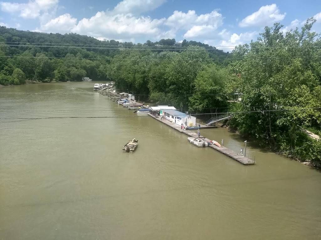 Riverboat Grill | restaurant | 101 Riverboat Landing, Frankfort, KY 40601, USA | 5022348949 OR +1 502-234-8949