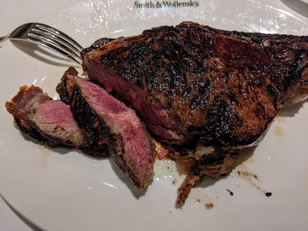 Smith & Wollensky | restaurant | Atlantic Wharf, 294 Congress St, Boston, MA 02110, USA | 6177782200 OR +1 617-778-2200