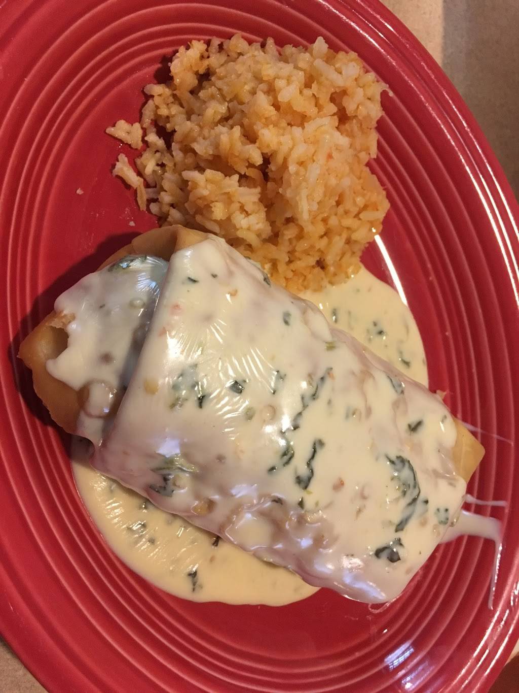 Neives Mexican Food & Catering | restaurant | 119 E 9th Ave, Winfield, KS 67156, USA | 6202297600 OR +1 620-229-7600