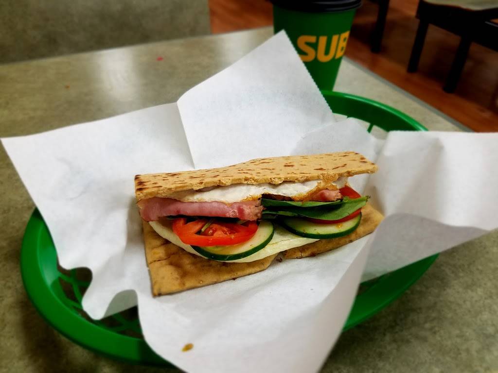 Subway Restaurants | restaurant | 16205 S Military Trail, Delray Beach, FL 33484, USA | 5618653705 OR +1 561-865-3705