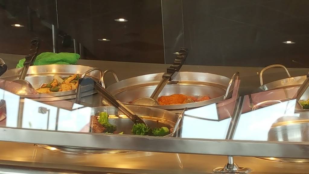 Panda Express | restaurant | 8760 S 71st Plaza, Papillion, NE 68133, USA | 4023316266 OR +1 402-331-6266