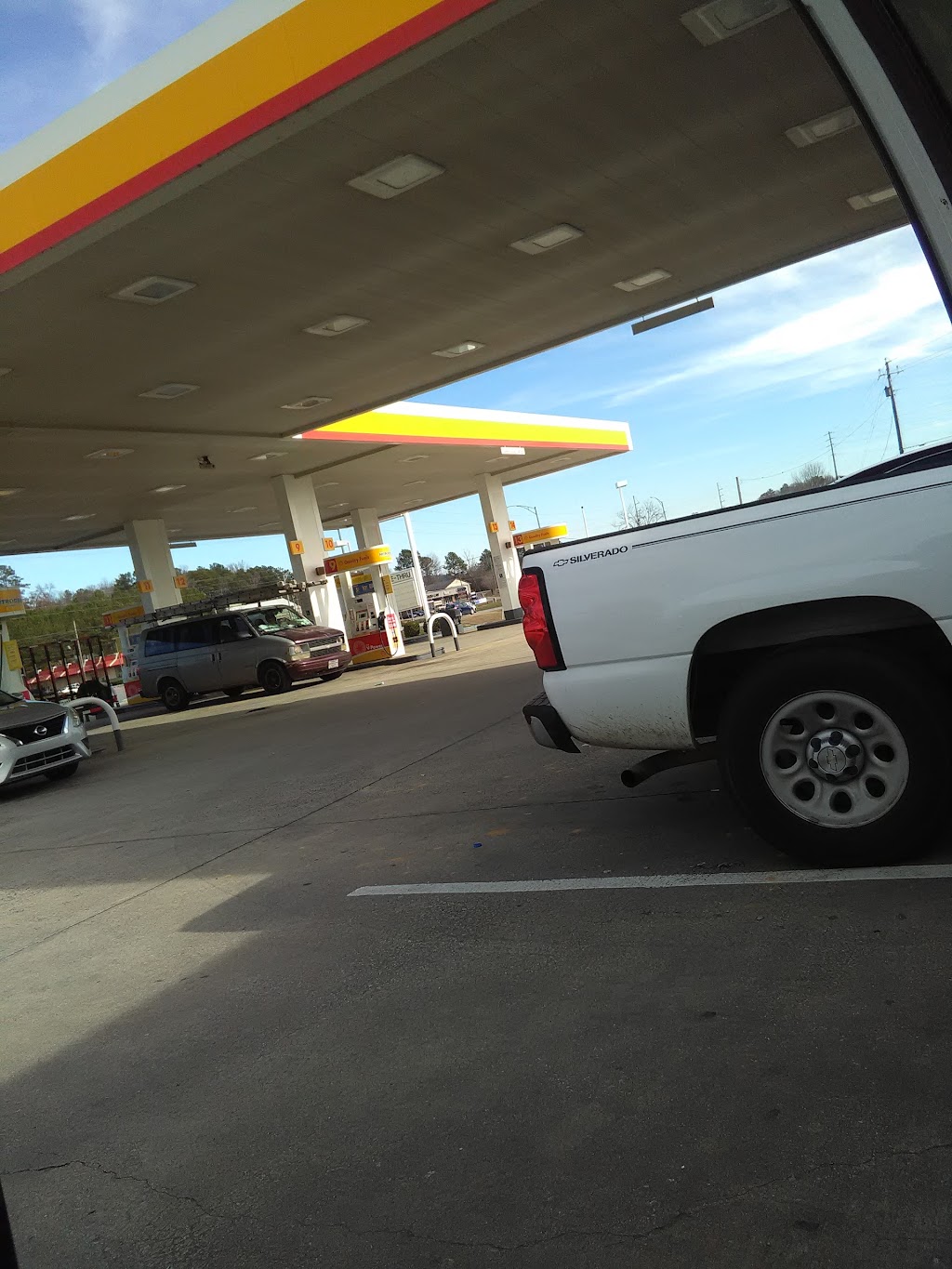 Shell | restaurant | 16851 US-280, Chelsea, AL 35043, USA | 2056787208 OR +1 205-678-7208