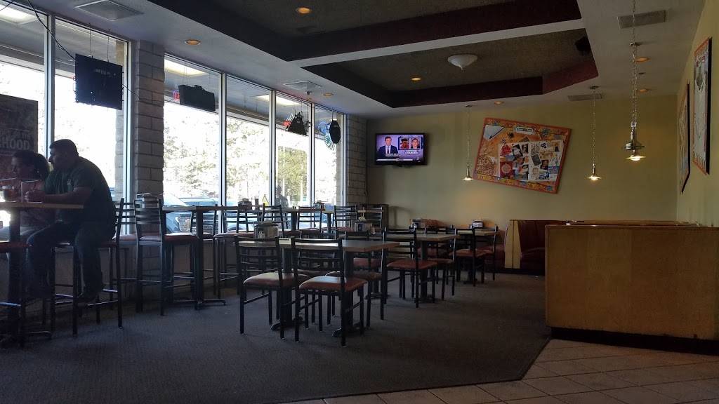 Round Table Pizza | meal delivery | 1062 Emerald Bay Rd, South Lake Tahoe, CA 96150, USA | 5305445500 OR +1 530-544-5500