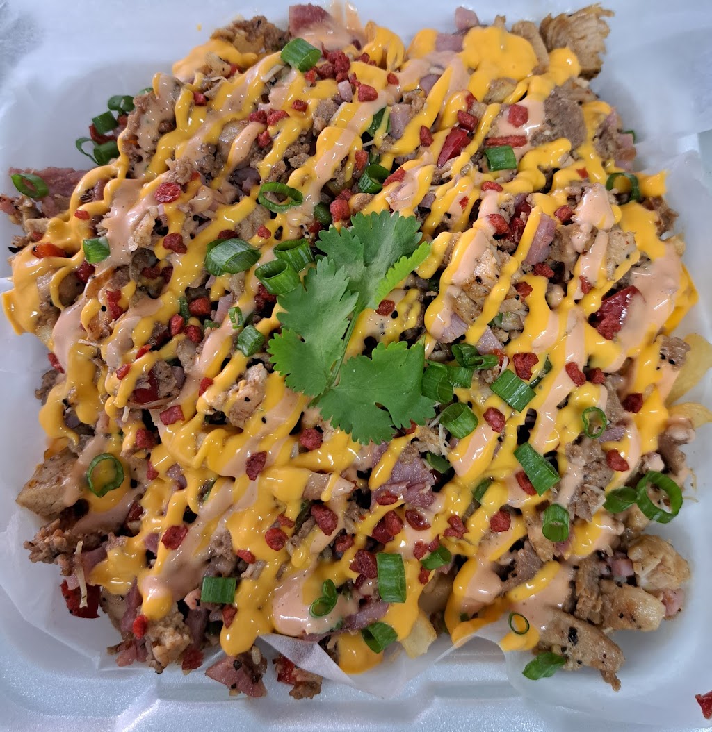 Fus Chinchorreo | restaurant | 10 Loring St, Springfield, MA 01105, USA | 4138470618 OR +1 413-847-0618