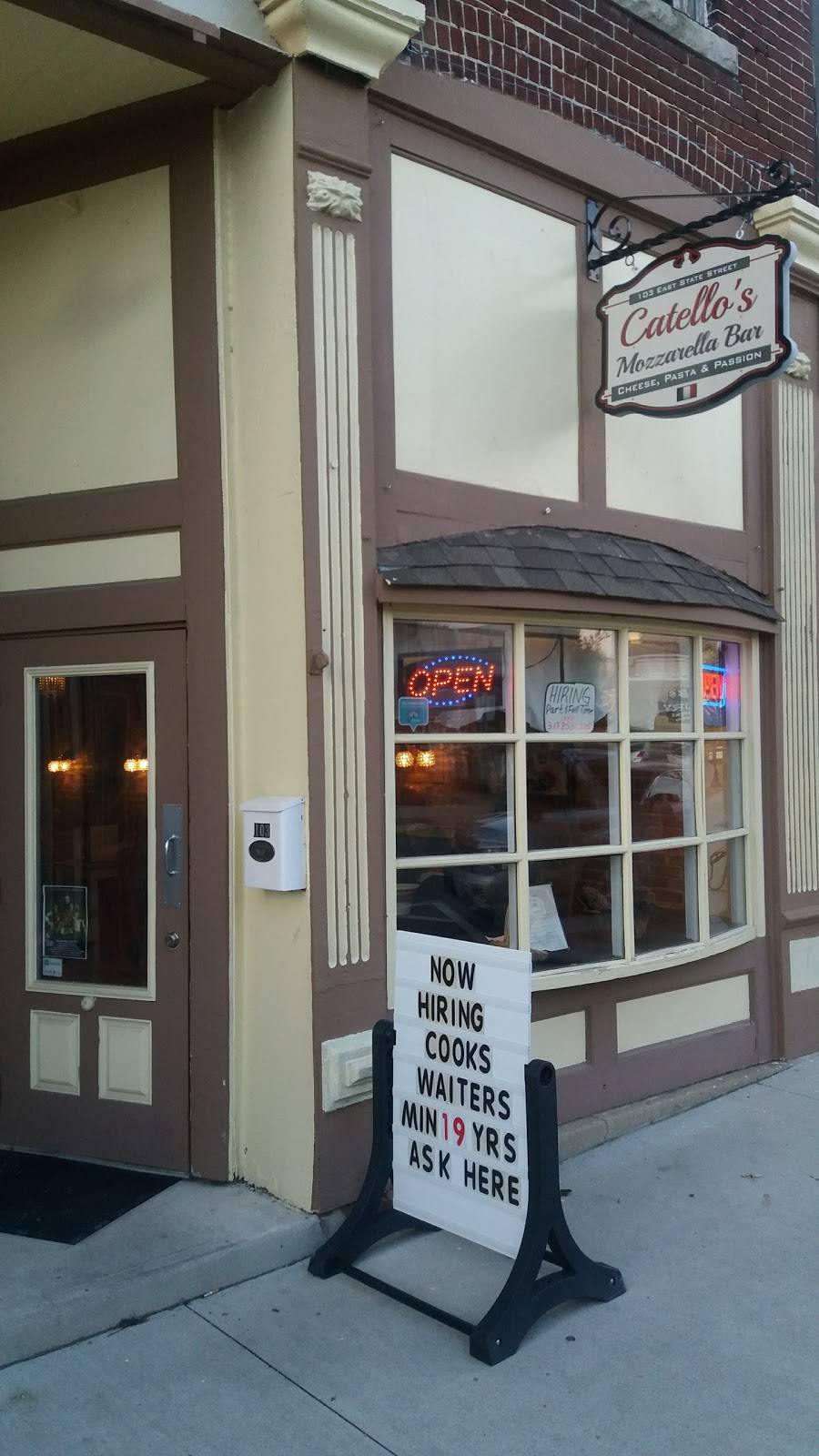Catello’s Mozzarella Bar | restaurant | 103 E State St, Pendleton, IN 46064, USA | 3174985906 OR +1 317-498-5906
