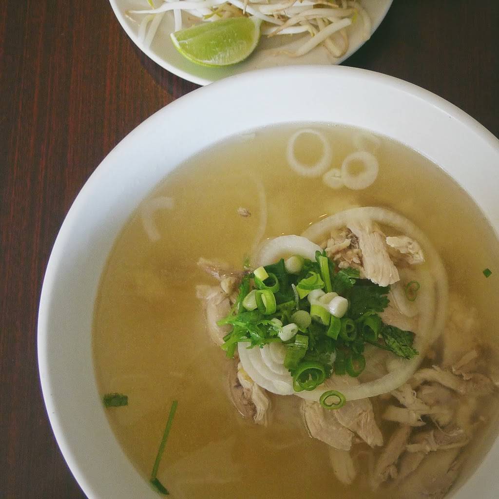 Pho n Rice | restaurant | 289 Beacon St, Somerville, MA 02143, USA | 6178648888 OR +1 617-864-8888