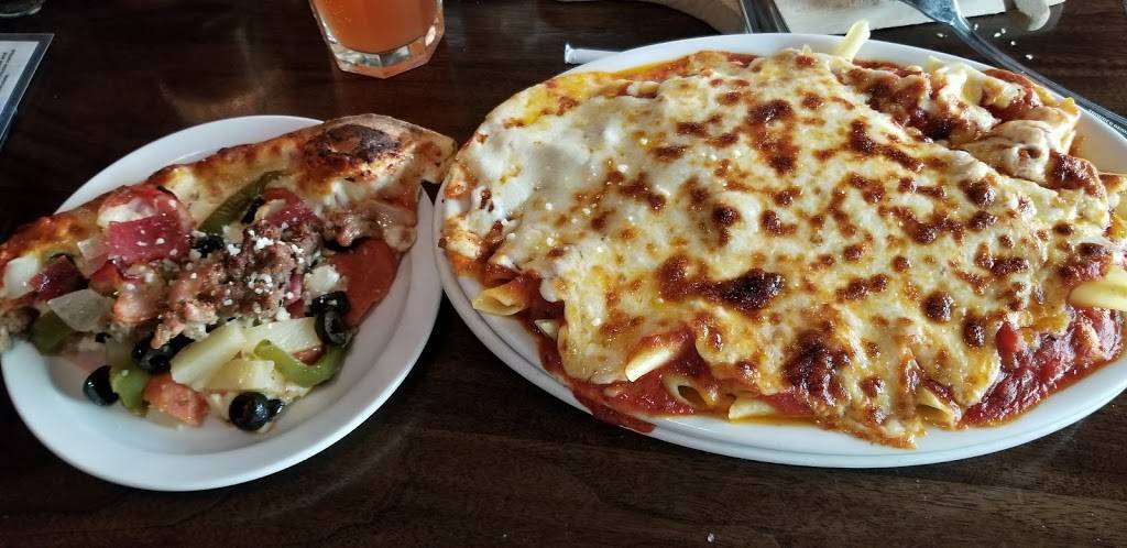 Little Tonis | restaurant | 4745 Lankershim Blvd, North Hollywood, CA 91602, USA | 8187630131 OR +1 818-763-0131