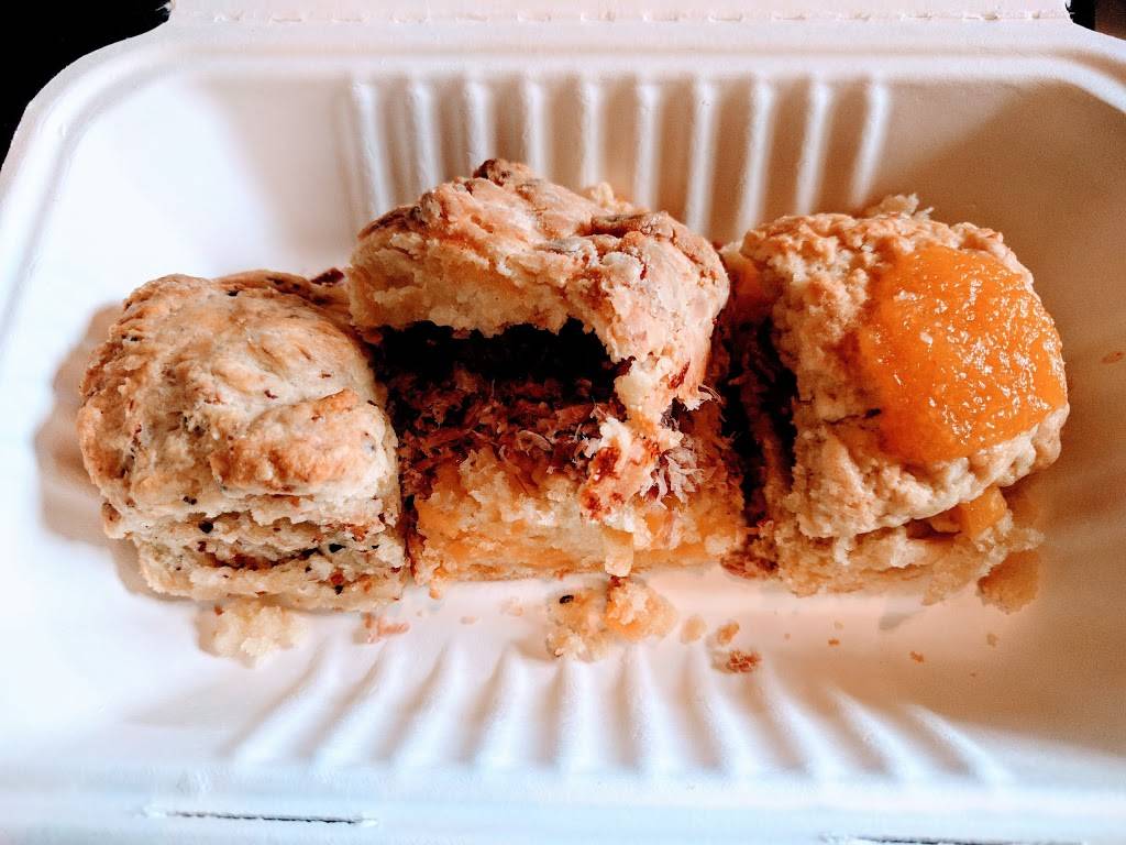 Callies Hot Little Biscuit | bakery | 1004 Virginia Ave NE, Atlanta, GA 30306, USA | 4043308285 OR +1 404-330-8285