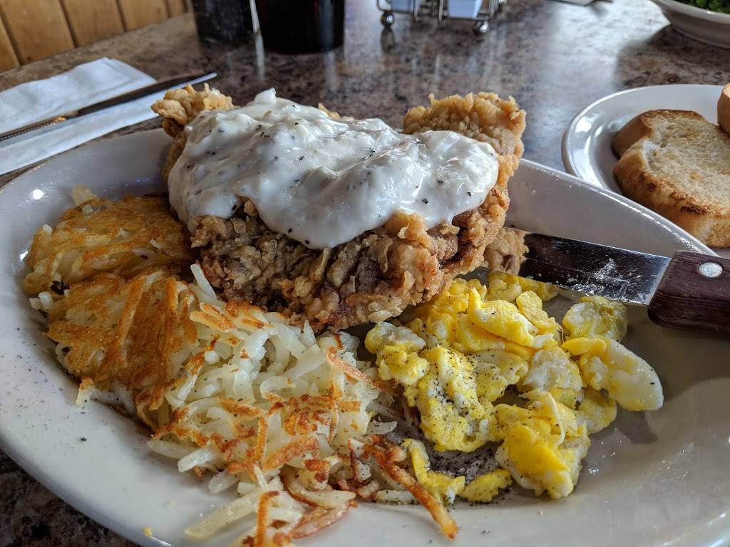 Brunos Family Restaurant & Bar | restaurant | 204 Center St E, Eatonville, WA 98328, USA | 3608327866 OR +1 360-832-7866