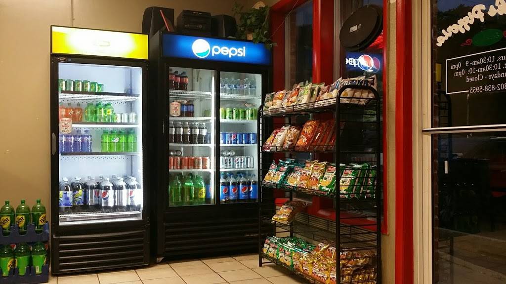 Franks Pizzaria | restaurant | 100 Jestan Blvd, New Castle, DE 19720, USA | 3028385955 OR +1 302-838-5955