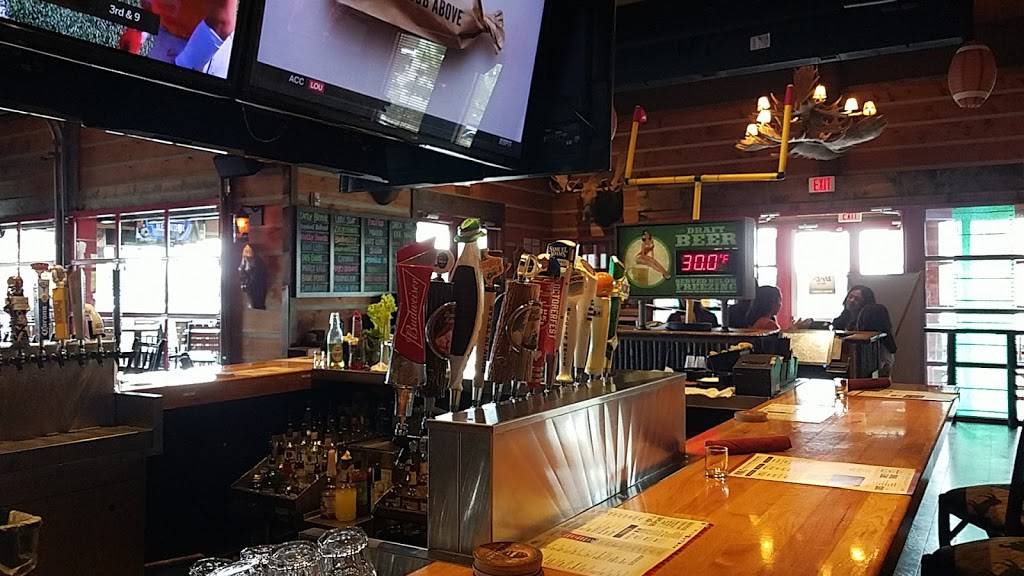 Twin Peaks | restaurant | 103 SW Loop 410, San Antonio, TX 78245, USA | 2105200412 OR +1 210-520-0412