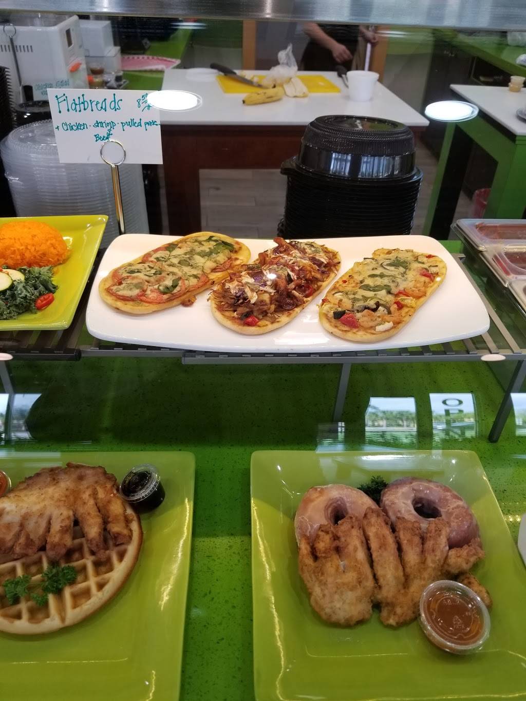 The Salty Apple | restaurant | 5299 N State Road 7, Fort Lauderdale, FL 33319, USA | 9549005811 OR +1 954-900-5811