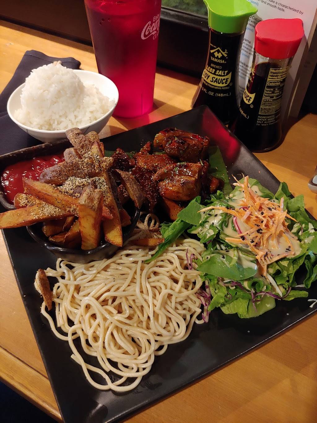 MOMO SUSHI & GRILL | restaurant | 3970 Mercantile Dr #180-A, Lake Oswego, OR 97035, USA | 5033875118 OR +1 503-387-5118