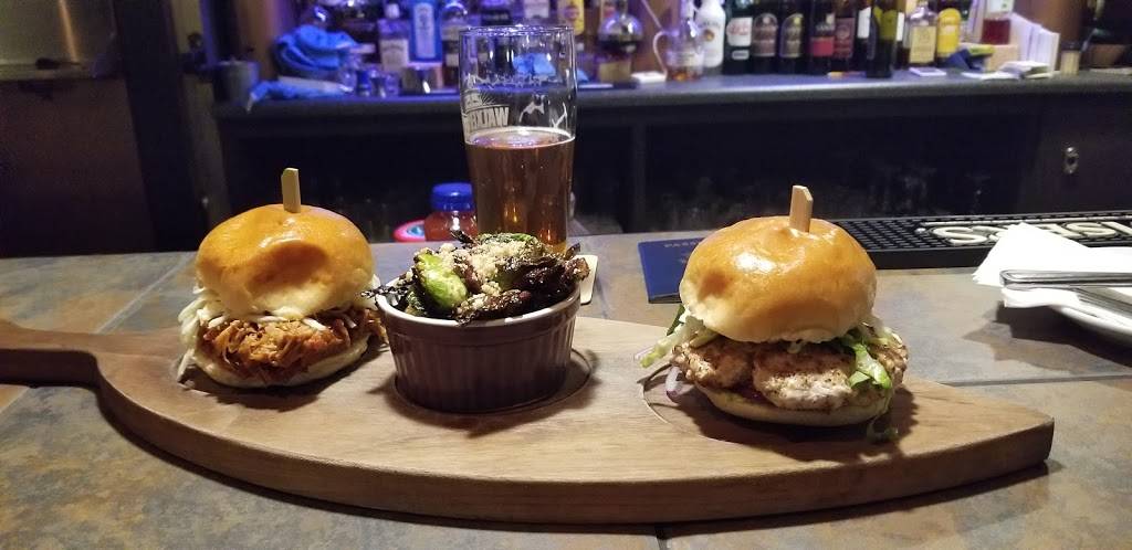 Walkerville Eatery | restaurant | 911 Walker Rd, Windsor, ON N8Y 2N6, Canada | 2262219969 OR +1 226-221-9969