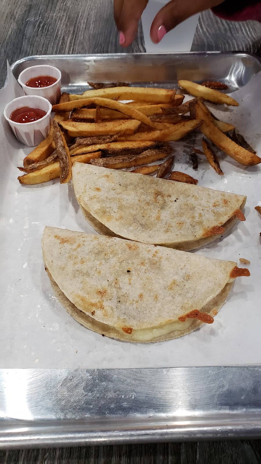 HaliBoyz Mexican American Grill | restaurant | 3309 Central Expy Ste 360, Plano, TX 75023, USA | 9722124170 OR +1 972-212-4170