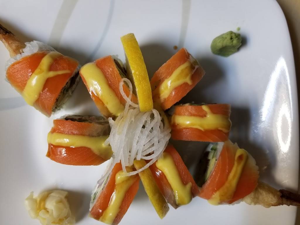 Pearl Sushi | restaurant | 2391 Lake Shore Blvd W, Etobicoke, ON M8V 1B7, Canada | 4162557275 OR +1 416-255-7275