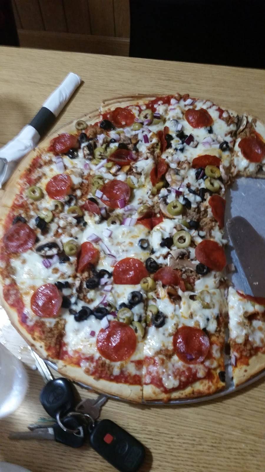 Just Off The Brick Pizza | meal takeaway | 8639 W Main St, French Lick, IN 47432, USA | 8129363044 OR +1 812-936-3044