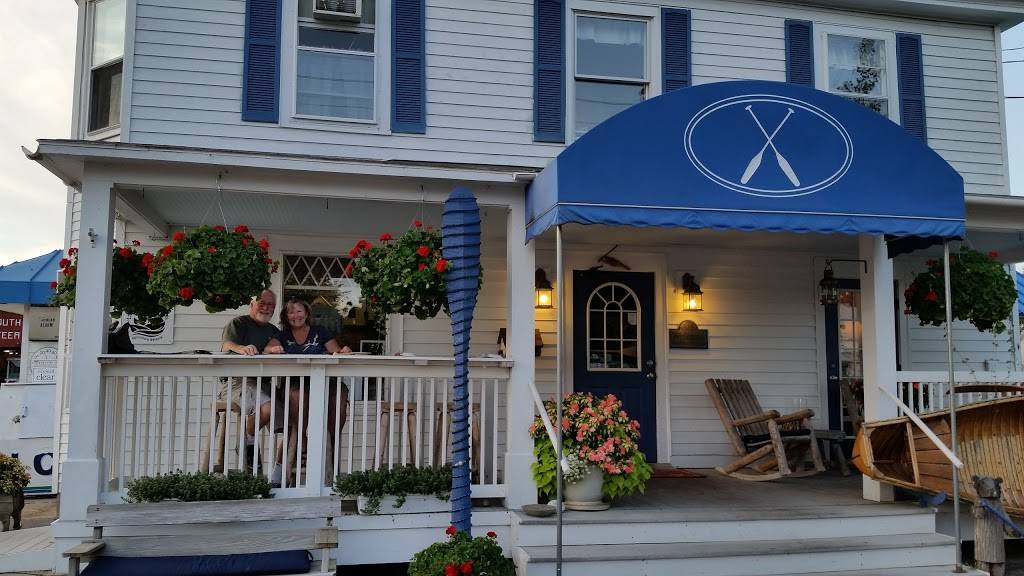 Blue Paddle Bistro | restaurant | 316 US-2, South Hero, VT 05486, USA | 8023724814 OR +1 802-372-4814