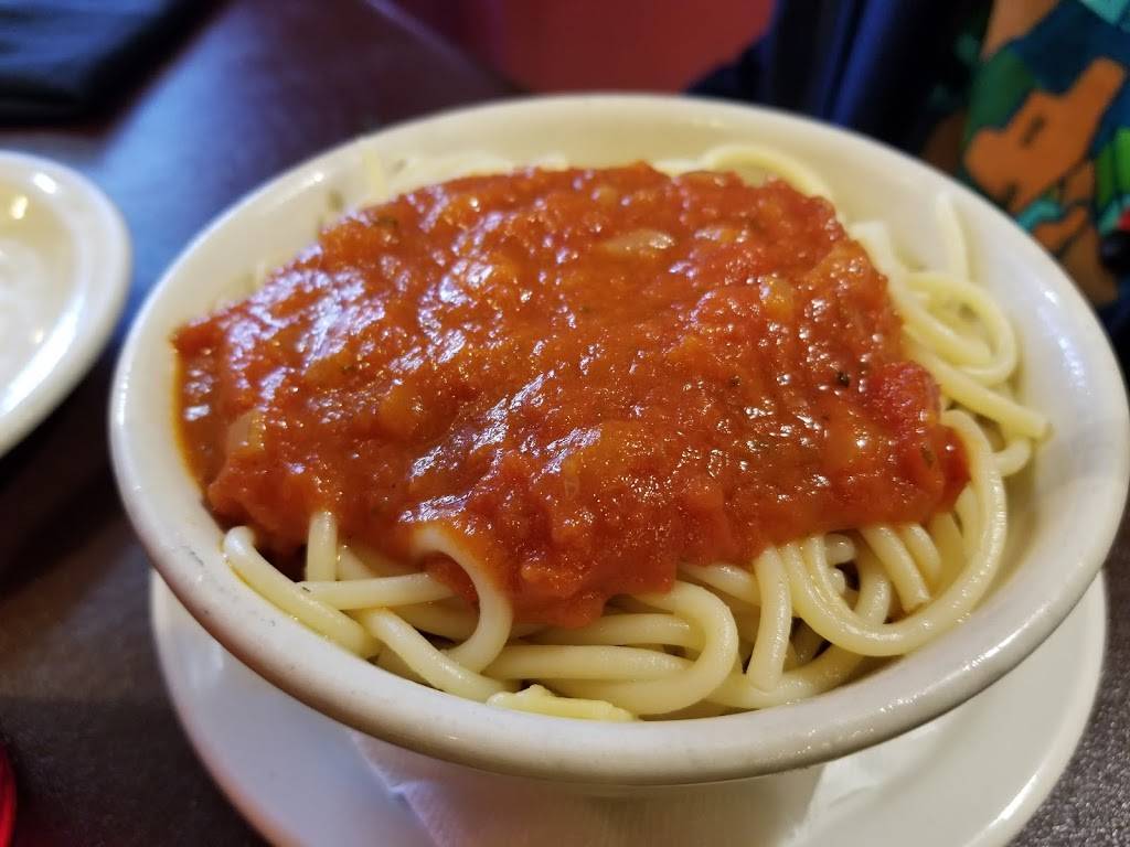 Paps Italian Grill | restaurant | 632 TX-16, Bandera, TX 78003, USA | 8307969400 OR +1 830-796-9400