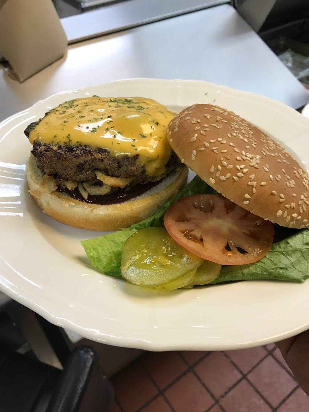 Mama Maria Family Restaurant | restaurant | 500 W Aurora Rd suite 205, Northfield, OH 44067, USA | 3307484231 OR +1 330-748-4231