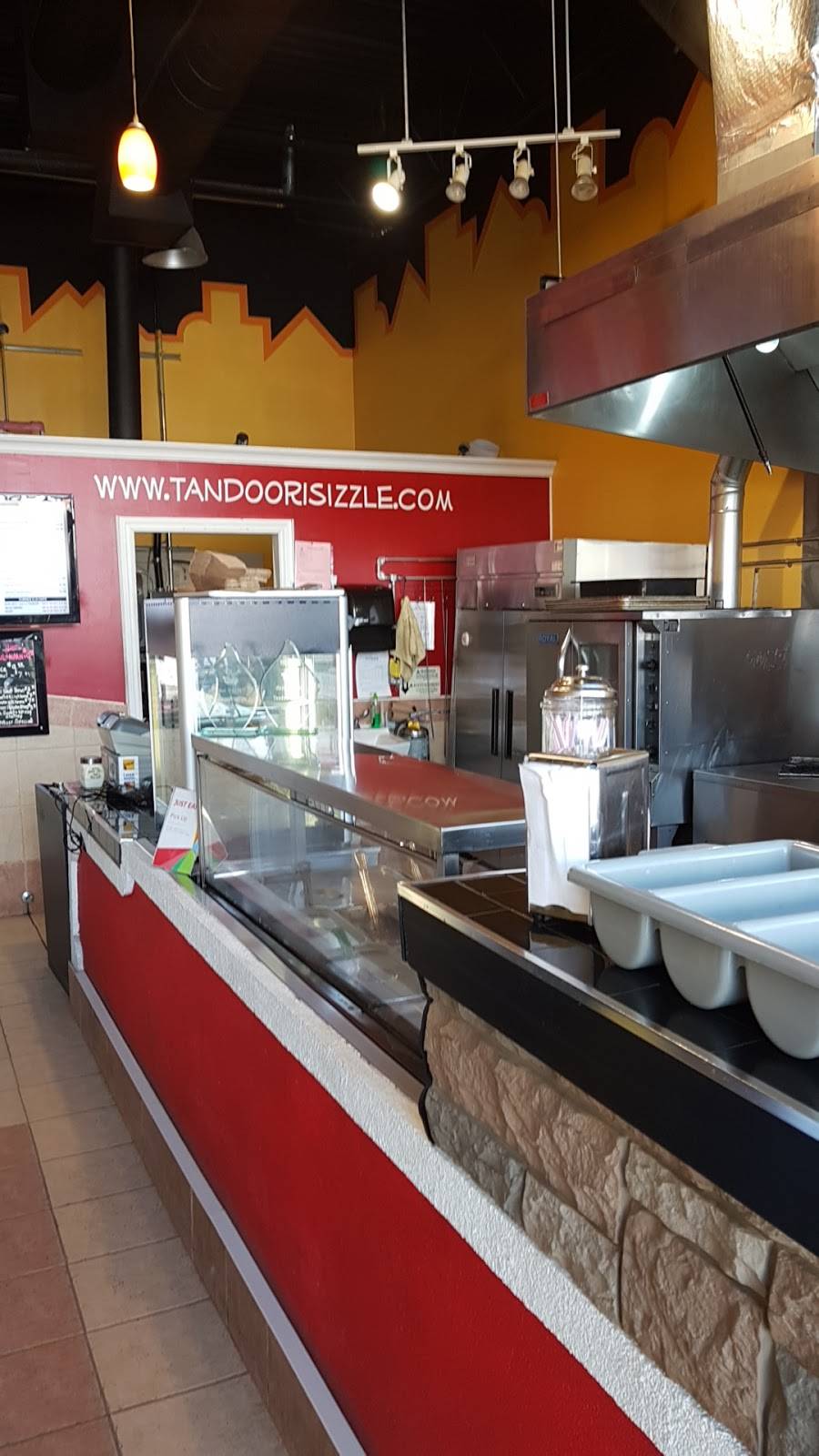 Tandoori Sizzle | restaurant | 1046 Princess St, Kingston, ON K7L 1H2, Canada | 6136340044 OR +1 613-634-0044