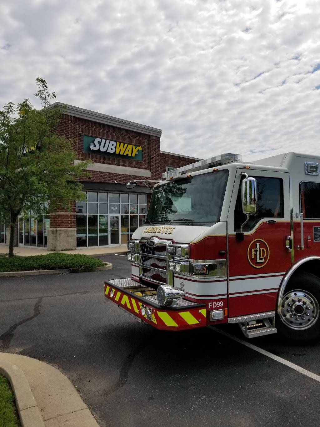 Subway | restaurant | 3990 SR 38 Suite #1, Zanik 38 Retail Center, Lafayette, IN 47909, USA | 7654234456 OR +1 765-423-4456