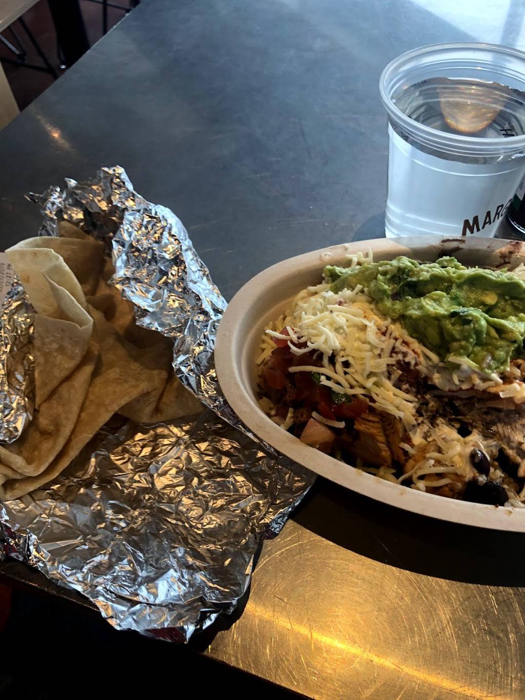Chipotle Mexican Grill | restaurant | 412 S Randall Rd, Algonquin, IL 60102, USA | 8474581030 OR +1 847-458-1030