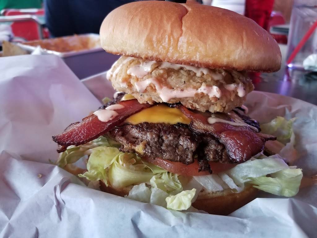 Luthers Cafe | restaurant | 1503 N Main Ave, San Antonio, TX 78212, USA | 2102237727 OR +1 210-223-7727