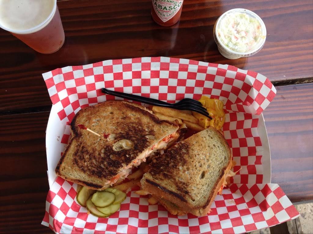 Keys Fisheries | restaurant | 3502 Gulfview Ave, Marathon, FL 33050, USA | 3057434353 OR +1 305-743-4353