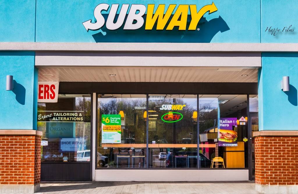Subway | restaurant | 1161 NJ-35, Middletown, NJ 07748, USA | 8482253935 OR +1 848-225-3935