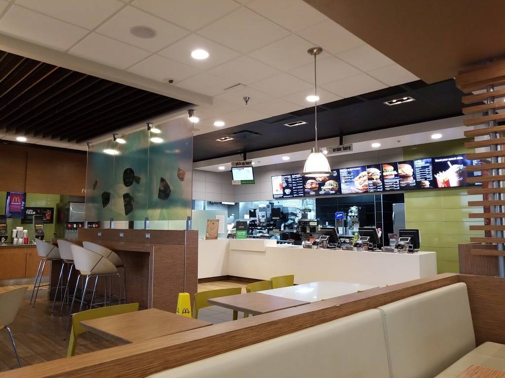 McDonalds | cafe | 18241 N Pima Rd, Scottsdale, AZ 85255, USA | 4805885585 OR +1 480-588-5585
