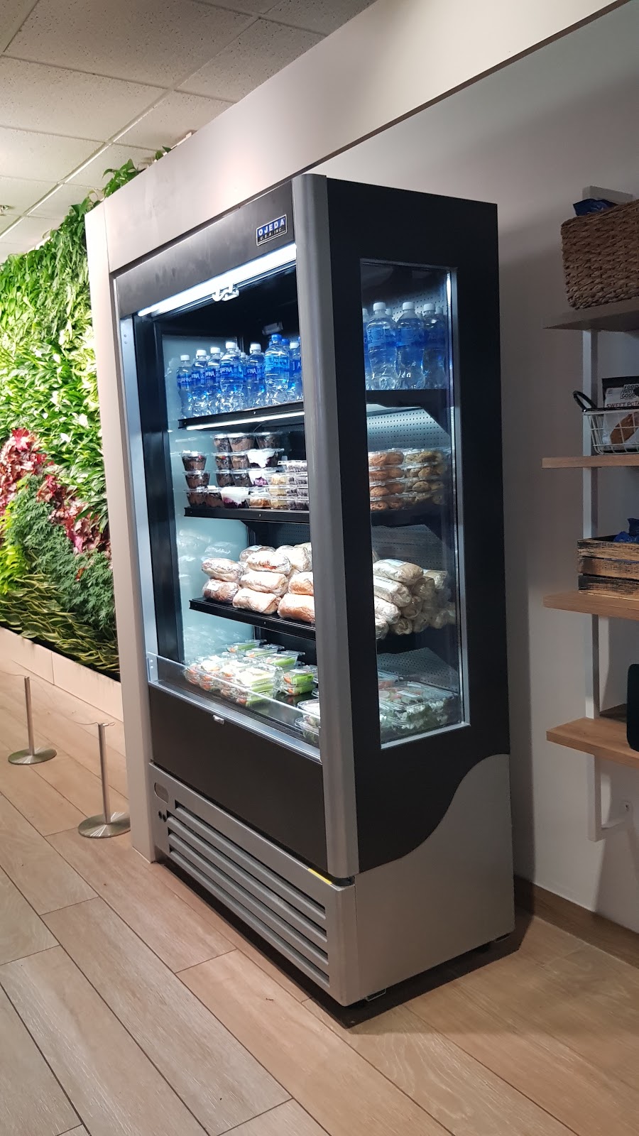 4Roots Café | restaurant | 777 E Princeton St, Orlando, FL 32803, USA | 8444748377 OR +1 844-474-8377